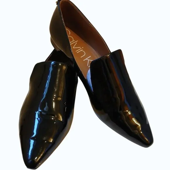 CALVIN KLEIN Elegant Black Patent Leather Loafers - Like New - Picture 3 of 12